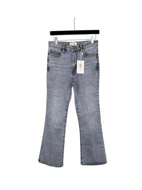 FRAME Le Pixie High Rise Mini Bootcut Jeans in Blue Denim